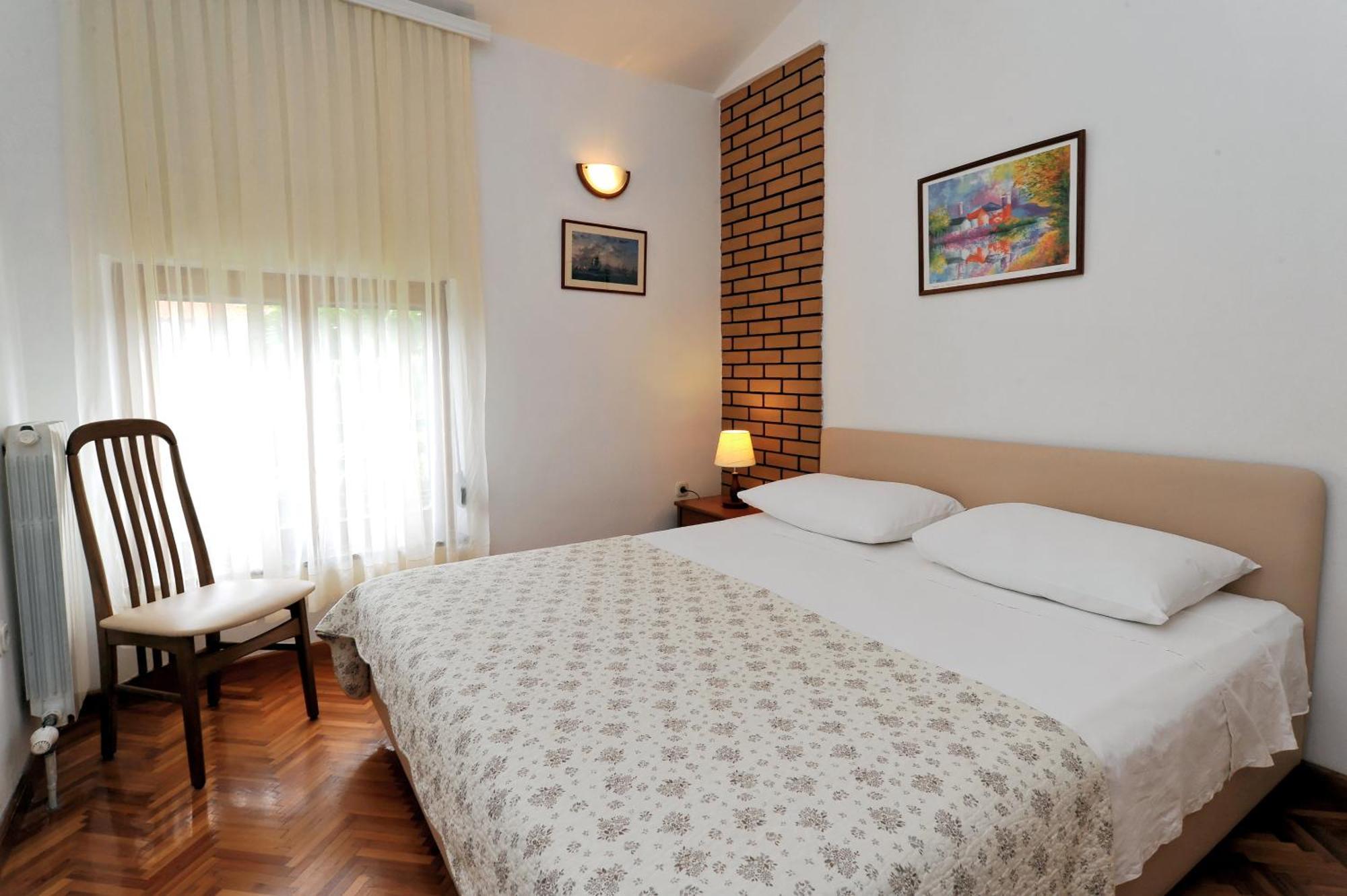 Apartments Villa Eden Preko Cameră foto